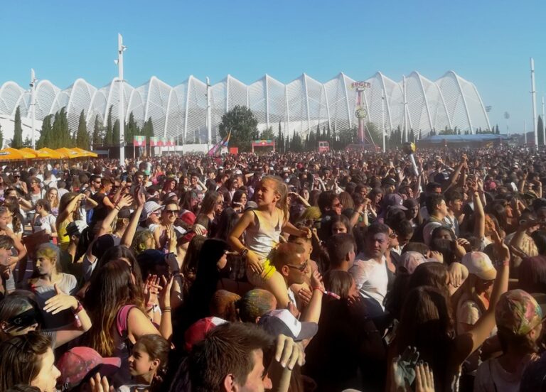 Πανδαιμόνιο μουσικής και χρώματος στο 5ο Colour Day Festival στο Μαρούσι