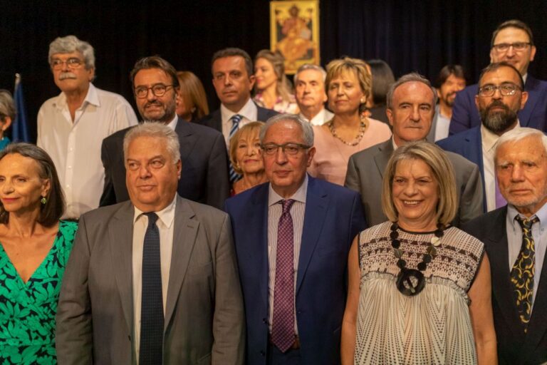 Επί του πιεστηρίου:  Ποιοί αναλαμβάνουν θέσεις διοίκησης στο δήμο Αμαρούσιου