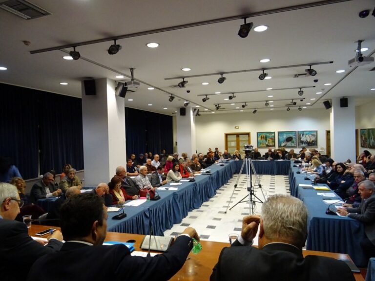 Περισσότεροι από 60 ομιλητές στην πρώτη συνεδρίαση της Δημοτικής Επιτροπής Διαβούλευσης του δήμου
