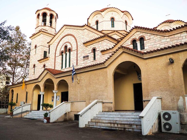 Η Τιμία & άφθαρτη Χείρα της Αγίας Άννης στον Ι.Ν. Αγίου Κοσμά Αιτωλού Αμαρουσίου