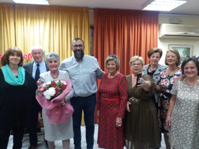 Χριστουγεννιάτικη εκδήλωση της Ομάδας Αγάπης του ΚΑΠΗ Αμαρουσίου με κοινωνικό πρόσημο