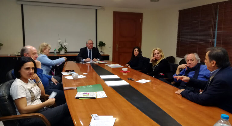 Συνάντηση Θ. Αμπατζόγλου με την Ελληνογαλλική Σχολή Ουρσουλινών