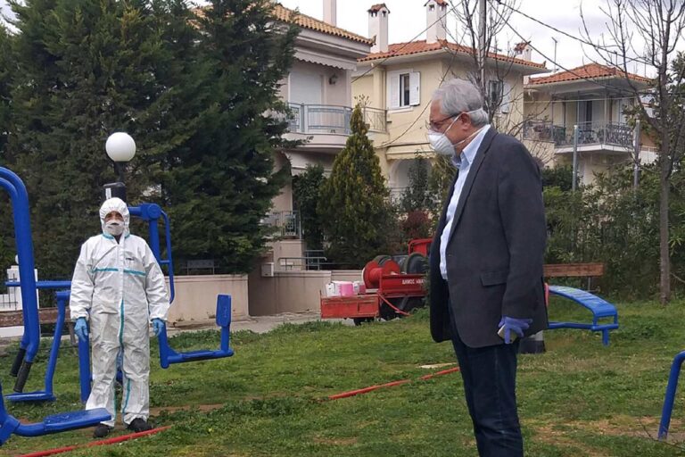 Δήμος Αμαρουσίου: Εργασίες καθαριότητας και απολύμανσης σε κοινόχρηστους χώρους και κάδους