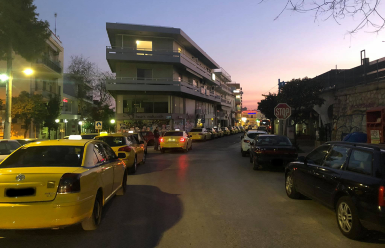Η μάχη του μεροκάματου των οδηγών ταξί εν μέσω κορονοϊού