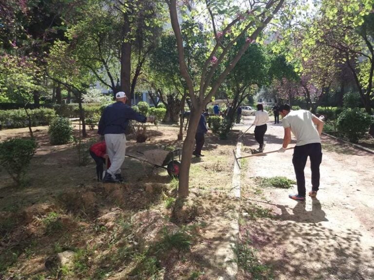 Οι κάτοικοι της γειτονιάς των “Eργατικών Kατοικιών”, δείχνουν το δρόμο…