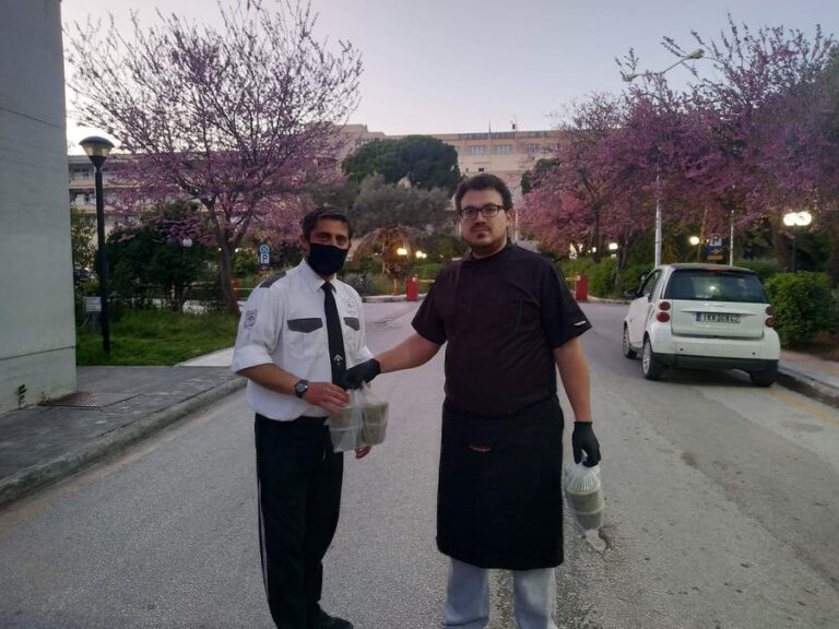 O Ασβεστόλακος διέθεσε αναστάσιμα φαγητά στο ιατρικό και νοσηλευτικό προσωπικό του Σισμανογλείου