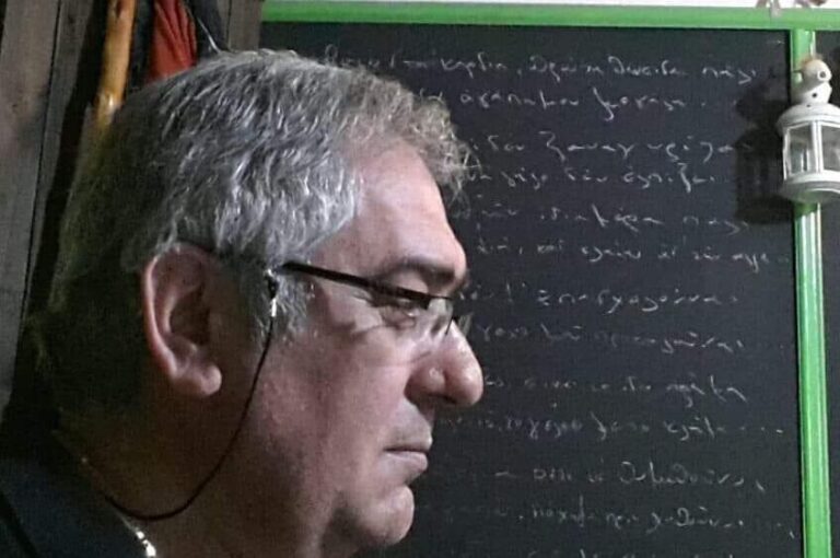 “Φεγγάρι μου Ζουλακκιανό” του Μανώλη Κάββαλου (Θραψομανώλη)