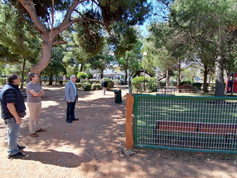 Σε εξέλιξη το πρόγραμμα καθαρισμού και πιστοποίησης των παιδικών χαρών του Δήμου Αμαρουσίου
