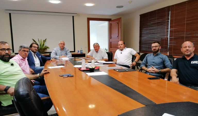 Συνάντηση Θ. Αμπατζόγλου με τον Γ.Σ.Α. και τον Σύλλογο Ποντίων Αμαρουσίου​