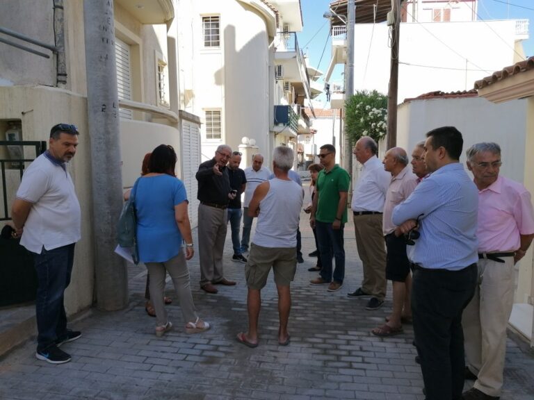 Έργα ανάπλασης της παρόδου της Ίωνος και κατασκευής πεζοδρομίων στη περιοχή των Αναβρύτων