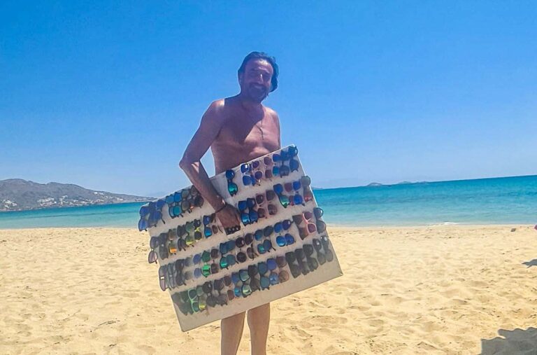 Οπτικά Νικολαράκου – τώρα και στη Νάξο