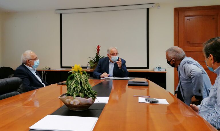 Συνάντηση Αμπατζόγλου με τον Σύνδεσμο για τη Βιώσιμη Ανάπτυξη των Πόλεων (ΣΒΑΠ)