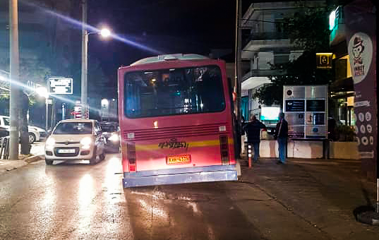 Έφυγε ρόδα από δημοτικό λεωφορείο εν κινήσει στο κέντρο του Αμαρουσίου