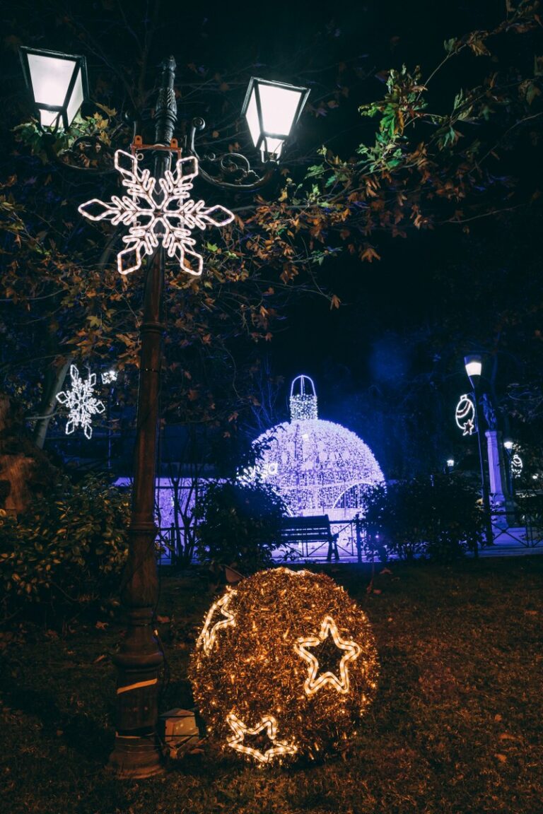 Με ρίψη πυροτεχνημάτων, θα υποδεχθεί ο Δήμος το 2021