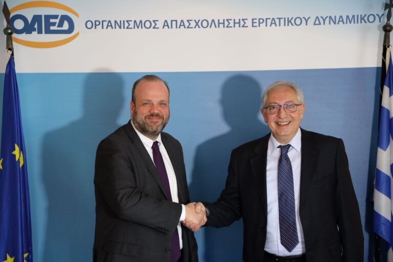 Υπεγράφη η σύμβαση παραχώρησης 9 καταστημάτων ιδιοκτησίας ΟΑΕΔ προς τον Δήμο Αμαρουσίου 10ετούς διάρκειας, για κοινωνικούς σκοπούς