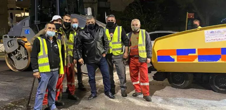 Εργασίες ασφαλτόστρωσης στο Μαρούσι από την Περιφέρεια Αττικής