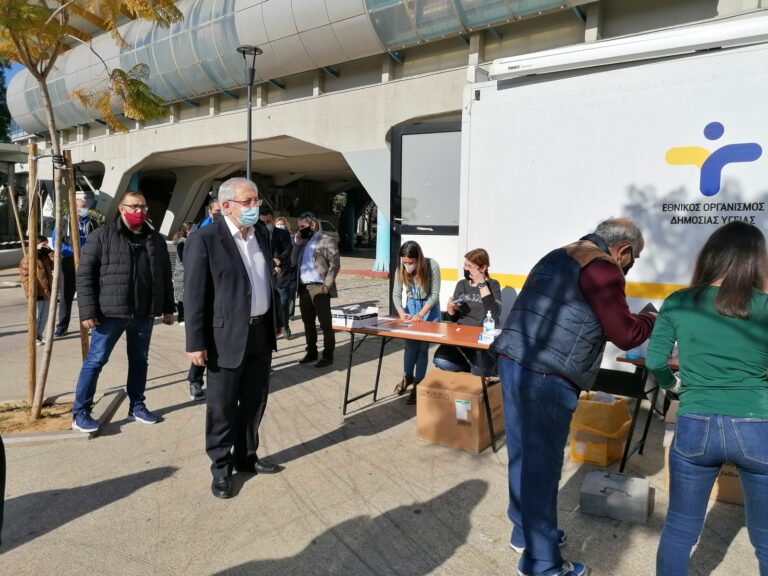 662 τέστ έγιναν τη Τρίτη από το ΕΟΔΥ στο Μαρούσι – Ελάχιστα τα θετικά κρούσματα