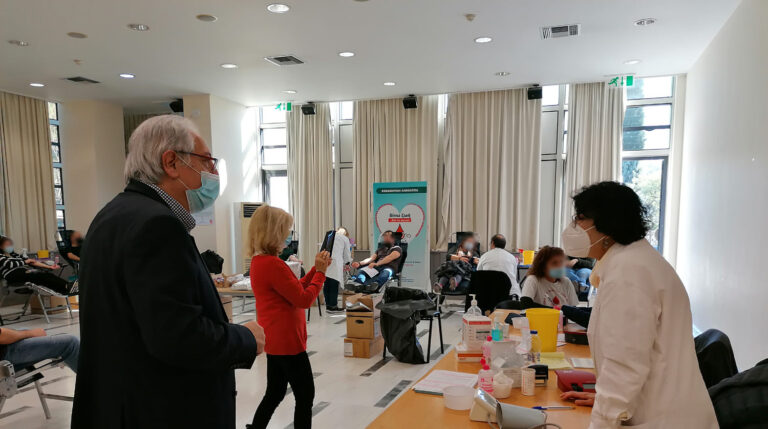 Με μεγάλη συμμετοχή Μαρουσιωτών ξεκίνησε η 36η Εθελοντική Αιμοδοσία στο Δήμο Αμαρουσίου