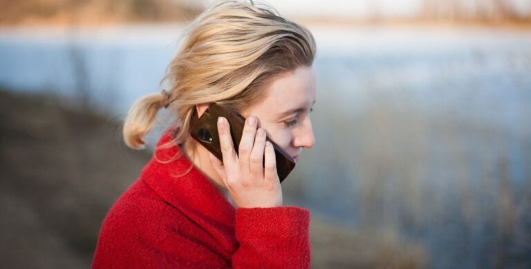 Πώς η τεχνολογία νικά την απομόνωση