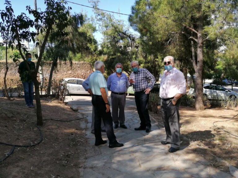 Αυτοψία του Δημάρχου σε εργασίες αποψιλώσεων στην περιοχή της Αγίας Φιλοθέης