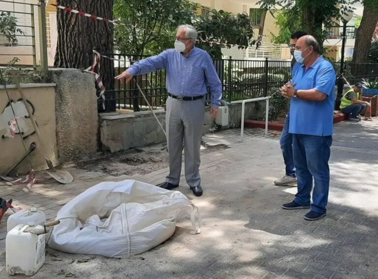 Αυτοψίες του Δημάρχου σε έργα στις οδούς Μιλτιάδου, Ι. Δούση και στη Βορέειο Βιβλιοθήκη