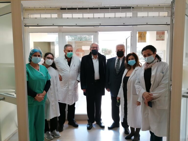 Ο Δήμος Αμαρουσίου υποστηρίζει ενεργά το πρόγραμμα «εμβολιασμού κατ’ οίκον των ατόμων με δυσκολία μετάβασης στα εμβολιαστικά κέντρα»