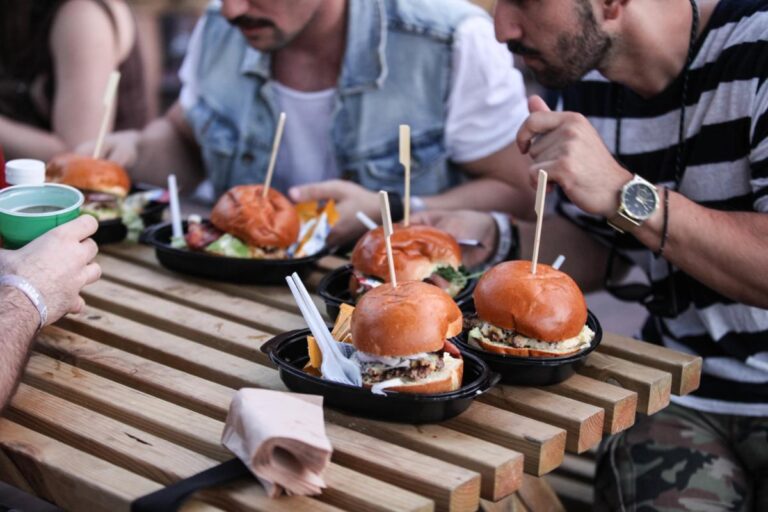 Το Burger Fest, το μεγαλύτερο food festival επιστρέφει τον Οκτώβρη στο ΟΑΚΑ