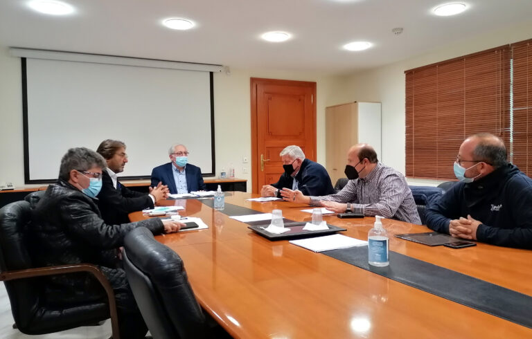 Συνάντηση του Δημάρχου Αμαρουσίου Θεόδωρου Αμπατζόγλου με τον Γυμναστικό Σύλλογο Αμαρουσίου