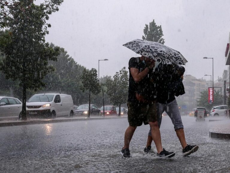 Κλειστά όλα τα σχολεία την Παρασκευή λόγω της κακοκαιρίας