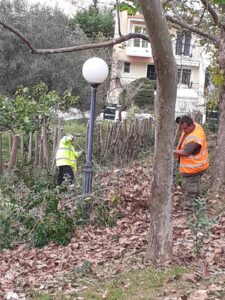 Καθαρισμός πάρκων του Δήμου Αμαρουσίου
