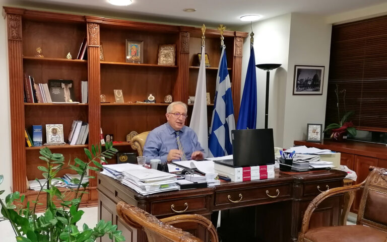 Θ. Αμπατζόγλου: Το 2022 θα είναι μια χρονιά που θα δούμε πολλά έργα να εκτελούνται