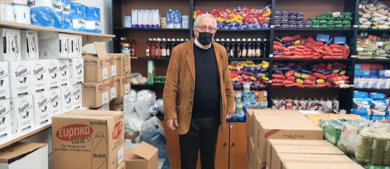 Θ. Αμπατζόγλου: «Ευαισθητοποιημένοι πολίτες, σύλλογοι και φορείς υποστηρίζουν έμπρακτα το Κοινωνικό Παντοπωλείο του Δήμου μας 365 ημέρες το χρόνο»