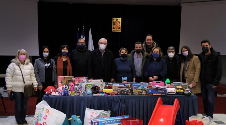 Οι φιλανθρωπικές δράσεις του Δήμου Αμαρουσίου τα Χριστούγεννα