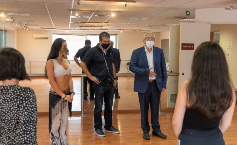 Mαθήματα στα Πολιτιστικά & Αθλητικά Τμήματα του Δήμου Αμαρουσίου