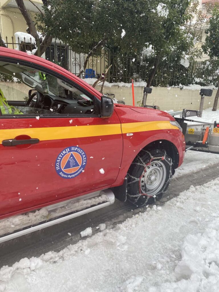 Πάνω από 50 ιατρικά περιστατικά και ευάλωτους πολίτες εξυπηρέτησαν οι δυνάμεις Πολιτικής Προστασίας του δήμου