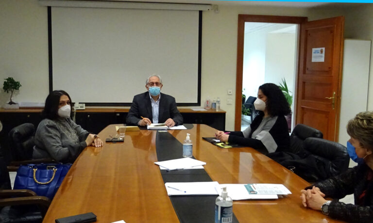 Συνάντηση του Δημάρχου Αμαρουσίου Θεόδωρου Αμπατζόγλου με τη Διοίκηση του Σικιαριδείου Ιδρύματος