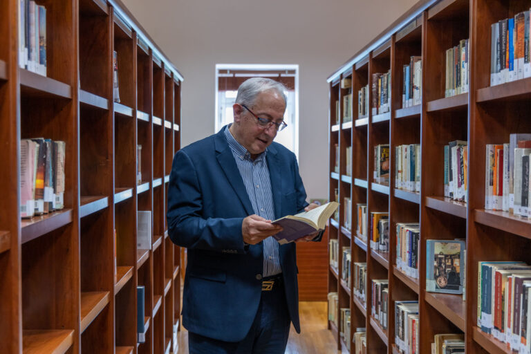 O δήμος Αμαρουσίου συγκεντρώνει βιβλία σε συνεργασία με το «Όλοι Μαζί Μπορούμε»