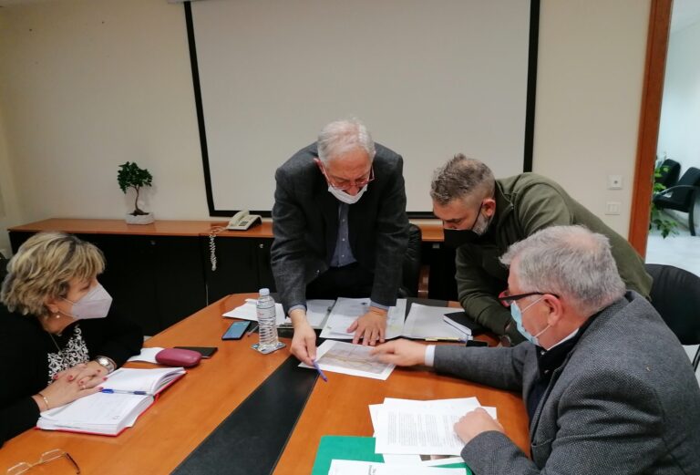 Συνάντηση Θ. Αμπατζόγλου με τον Εξωραϊστικό – Εκπολιτιστικό Σύλλογο Ψαλιδίου Αμαρουσίου «Ζωοδόχος Πηγή»