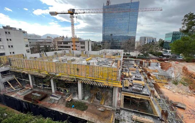 Τι πάγωσε την εμβληματική επένδυση της ΑΒ Βασιλόπουλος στο Μαρούσι