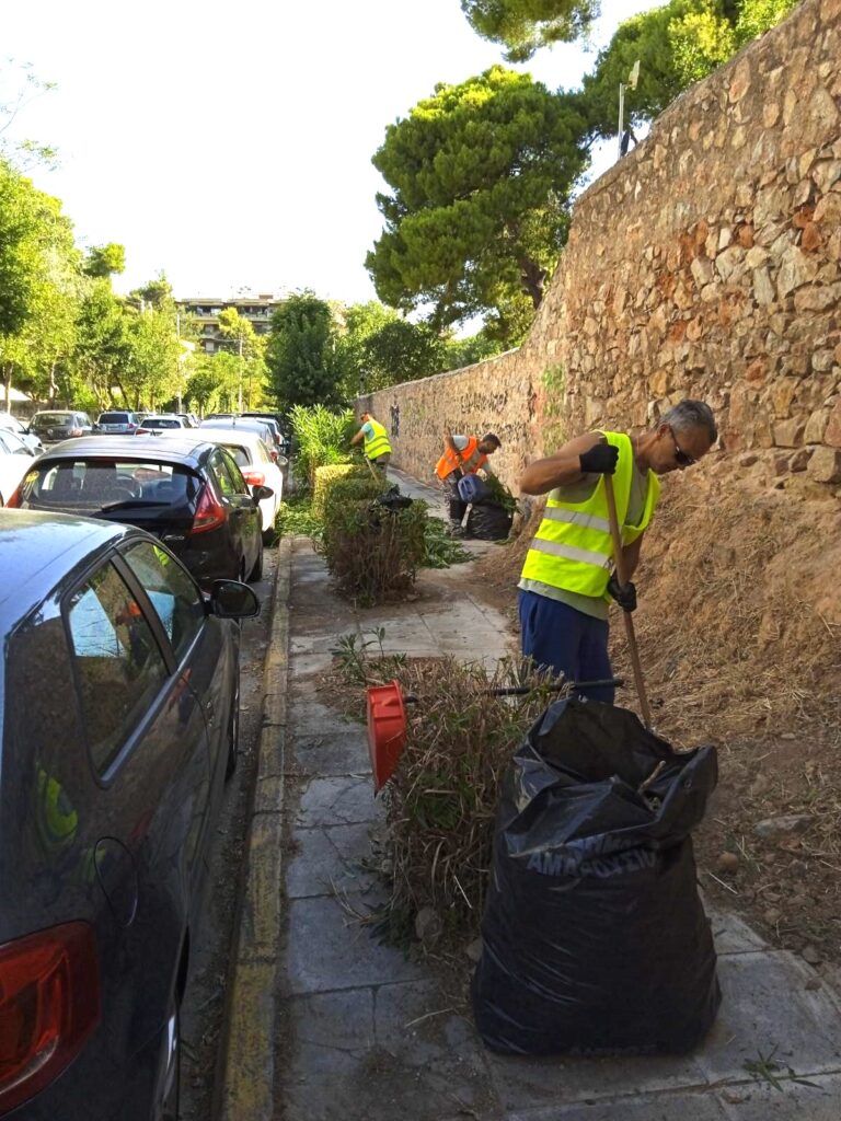 Εργασίες καθαριότητας, συντήρησης και οδηγίες πρόληψης πυρκαγιών. Μήνυμα του Δήμου Αμαρουσίου για τους βανδαλισμούς Δημοτικής περιουσίας