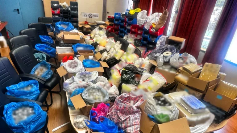 Εξαρθρώθηκε σπείρα Μολδαβών που διακινούσε αναβολικά στο Μαρούσι: Κατασχέθηκαν 2,5 εκατομμύρια σκευάσματα