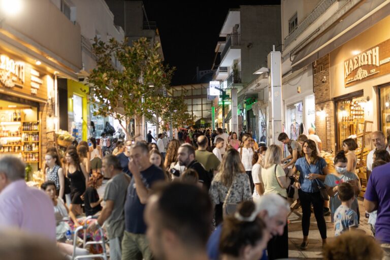 Γιορτή το “Λευκό Σάββατο” για το Μαρούσι με χιλιάδες κόσμου στο Εμπορικό Κέντρο