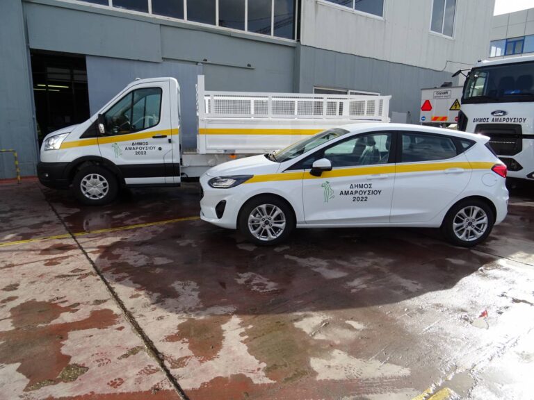 Παραλαβή 3 νέων ημιφορτηγών και 3 νέων επιβατικών οχημάτων για τις ανάγκες του Δήμου Αμαρουσίου