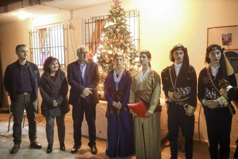 Φωταγώγηση του Χριστουγεννιάτικου Δέντρου του Συλλόγου Ποντίων Αμαρουσίου «Νίκος Καπετανίδης»