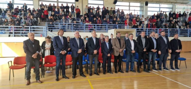 Την Πρωτοχρονιάτικη πίτα έκοψε ο αθλητικός σύλλογος ΝΙΚΗ ΑΜΑΡΟΥΣΙΟΥ