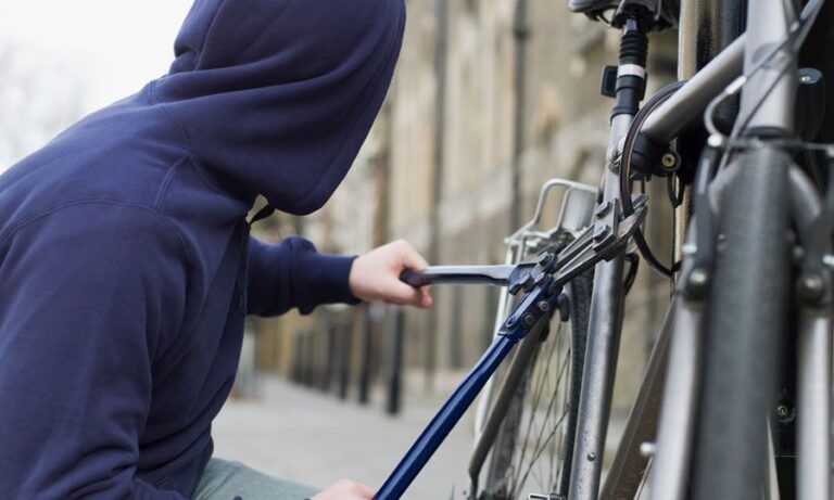 Εξιχνιάστηκαν κλοπές ποδηλάτων στο Μαρούσι – Ως δράστης ταυτοποιήθηκε 42χρονος κρατούμενος