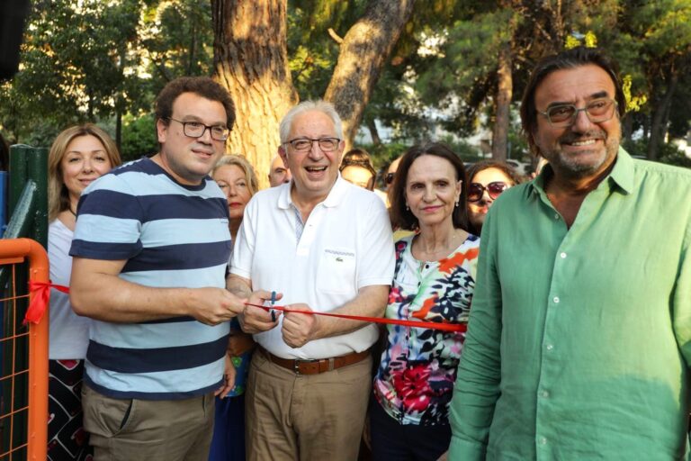 Ανακατασκευάστηκε η Παιδική Χαρά στο πάρκο Αγίας Φιλοθέης