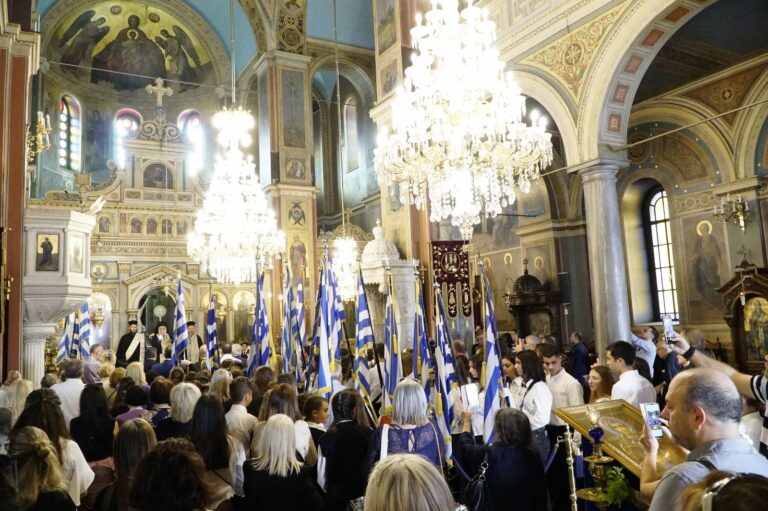 Μαρούσι: Με λαμπρότητα εορτάστηκε η Εθνική Επέτειος της 28ης Οκτωβρίου τιμώντας τους Ήρωες του Έπους του ’40