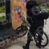 Αστυνομικός εκτός υπηρεσίας συνέλαβε κλέφτη ακριβών ποδηλάτων