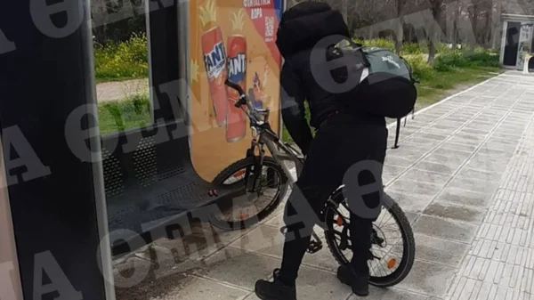 Αστυνομικός εκτός υπηρεσίας συνέλαβε κλέφτη ακριβών ποδηλάτων